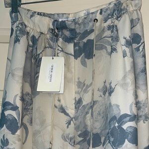 Giorgio Armani Le Collezioni Brand New Slate Blue Floral Lightweight Pants Sz 12